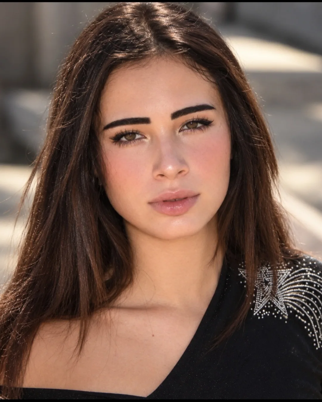 Anaria K., 167 cm, Skydra